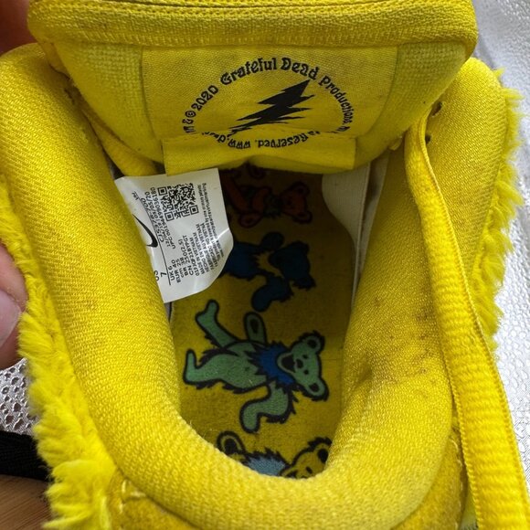 Size 7 Nike SB Dunk Low x Grateful Dead Mens Yellow Furry Sneaker CJ5378-700 - Picture 10 of 11